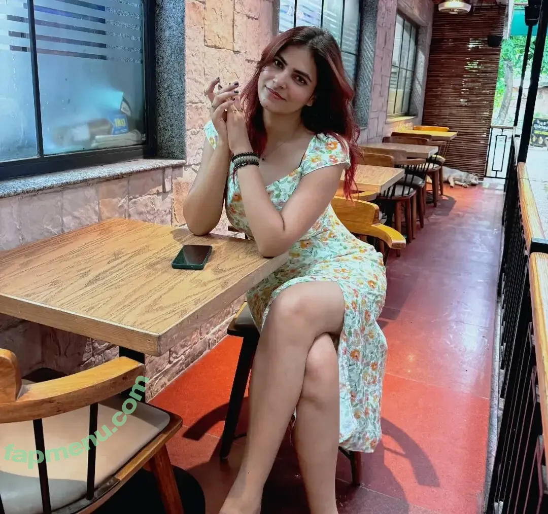 MEENAKSHI nude photo #0004 (meenakshi.2308)