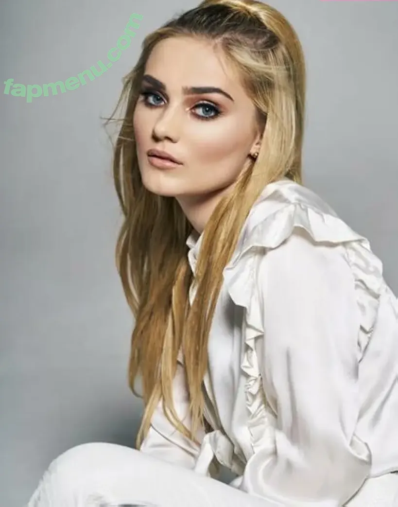Meg Donnelly nude photo #0112 (megdonnelly)
