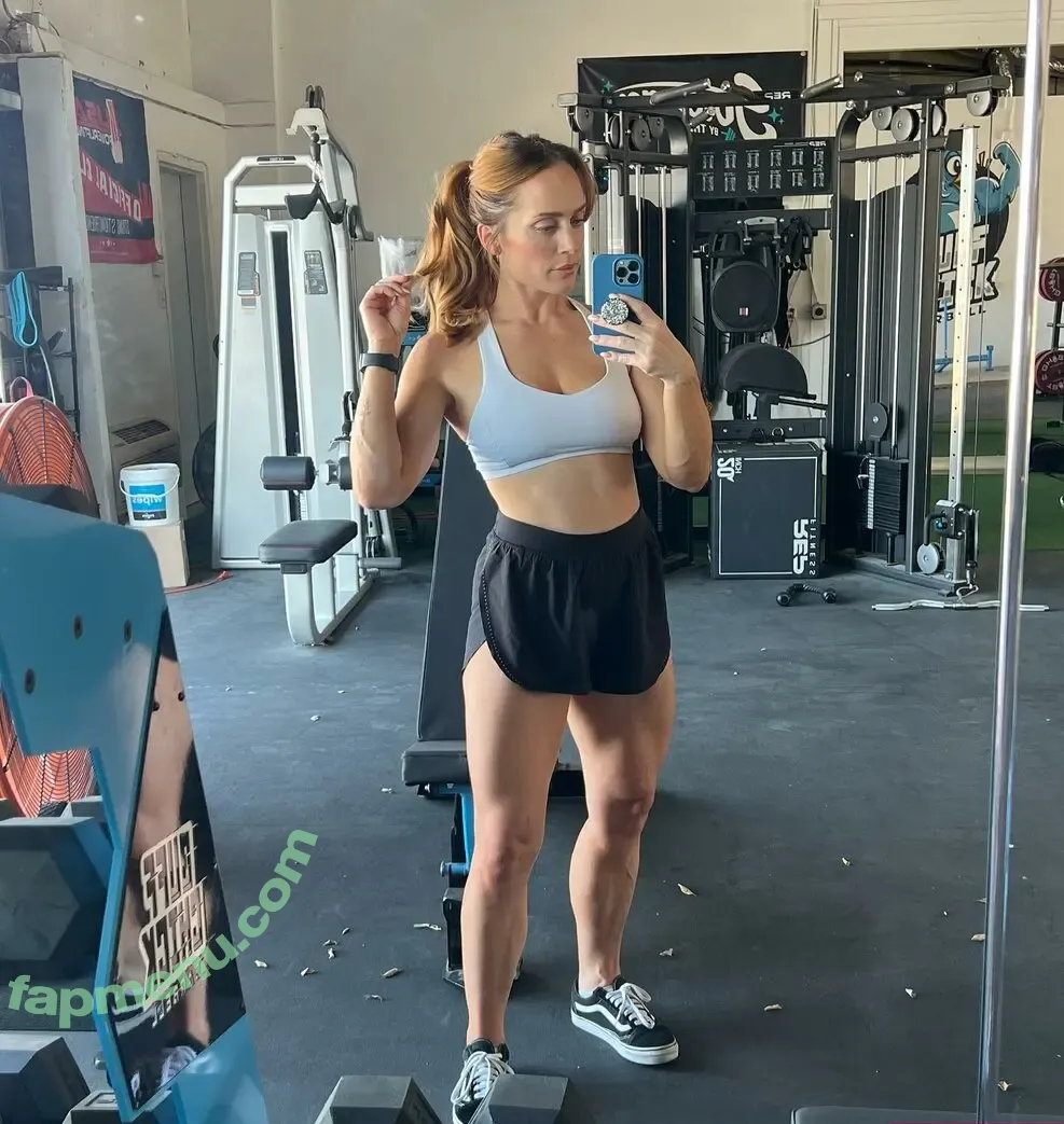Meg Gallagher nude photo #0059 (megsquats)