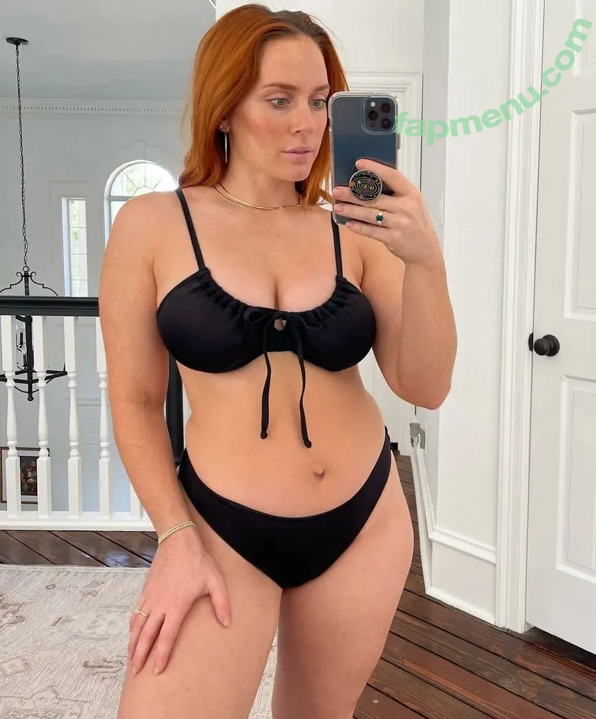 Meg Gallagher nude photo #0062 (megsquats)