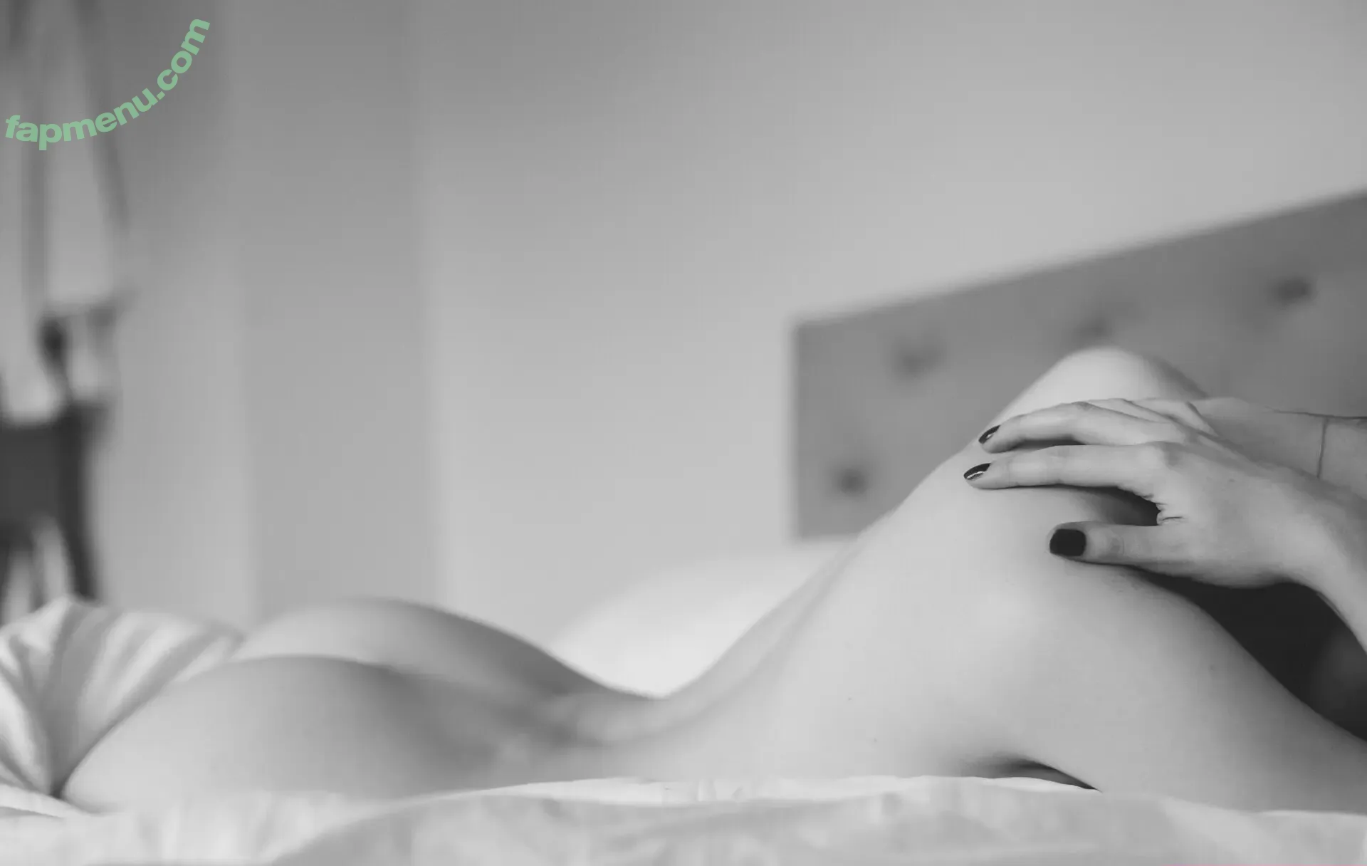 meg.modelling nude photo #0070 (Megan_Modelling)