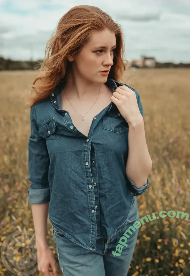 meg.modelling nude photo #0074 (Megan_Modelling)