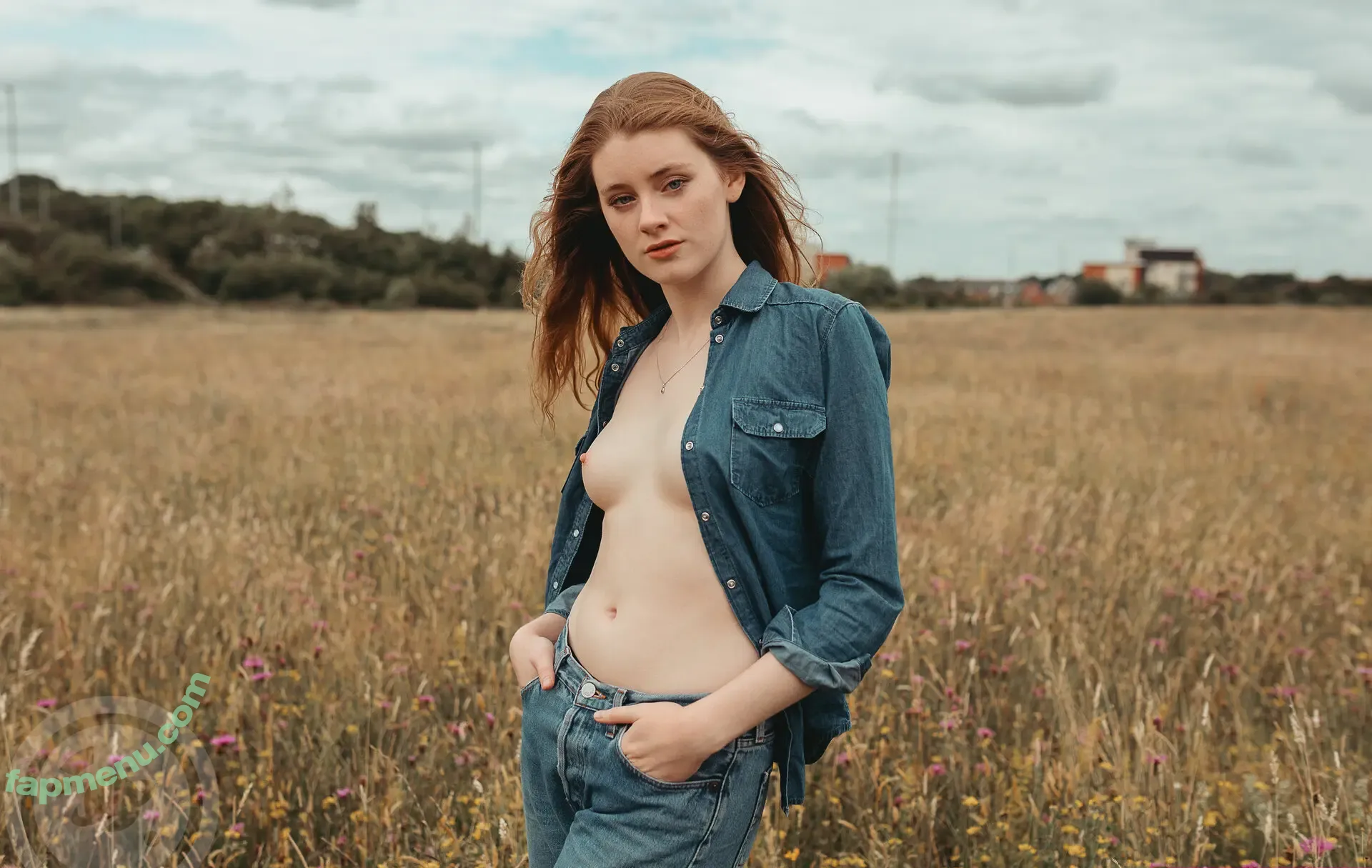 meg.modelling nude photo #0078 (Megan_Modelling)