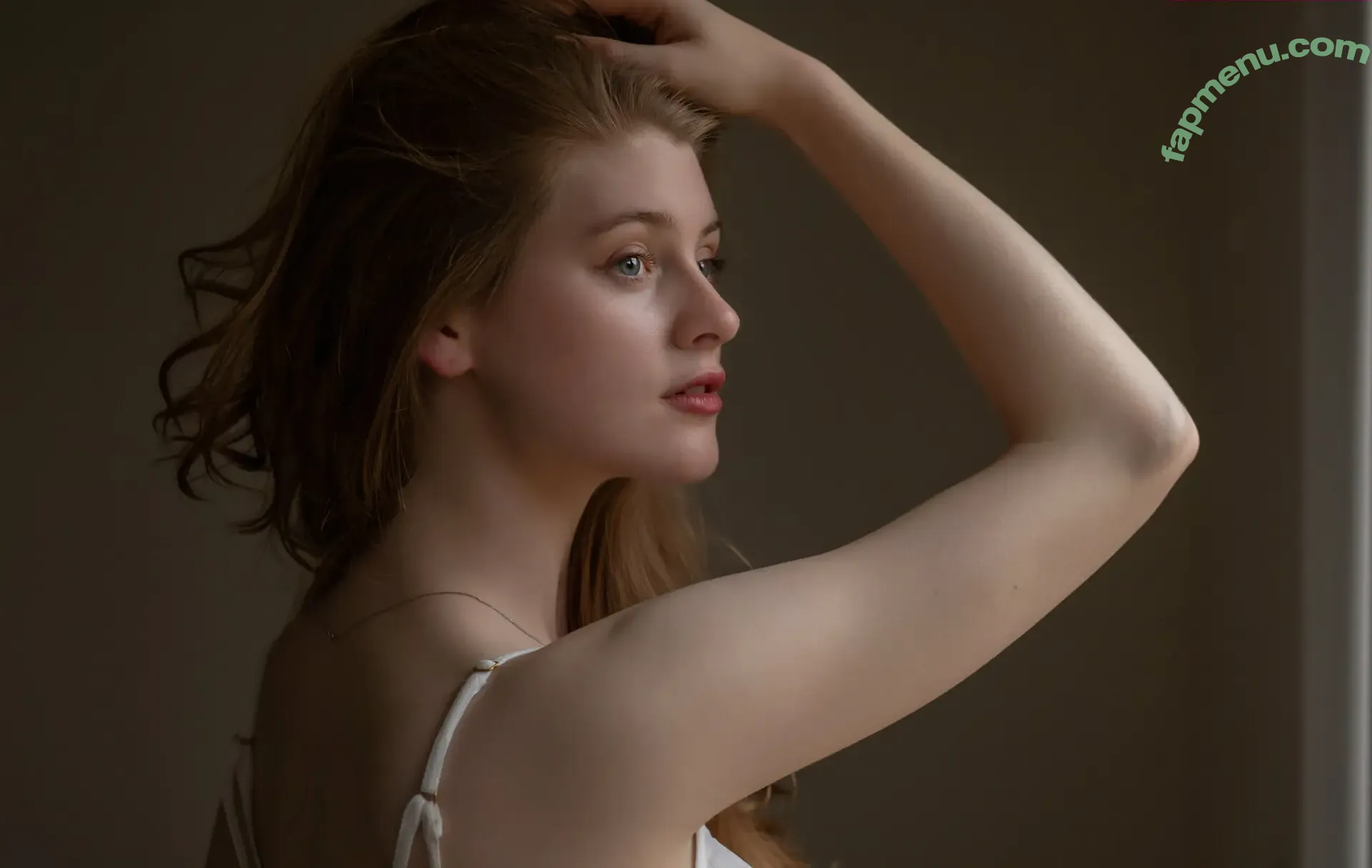 meg.modelling nude photo #0142 (Megan_Modelling)