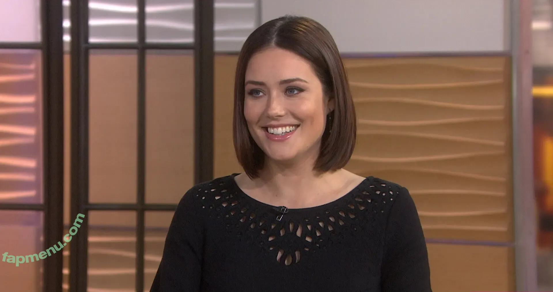 Megan Boone nude photo #0073 (msmeganboone)