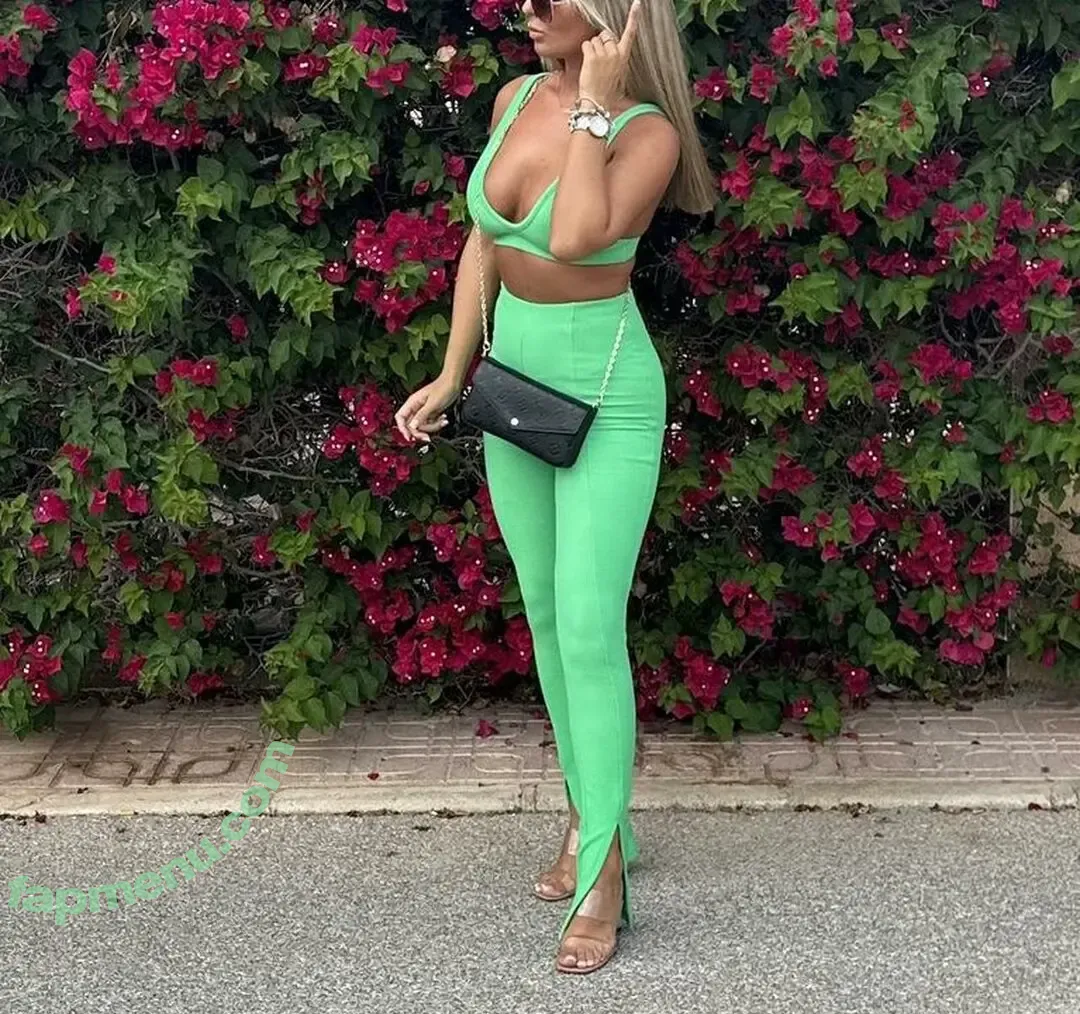 Megan Somers nude photo #0006 (meg_somersxx)