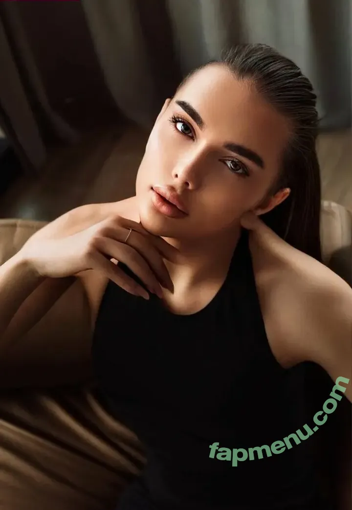 megan_ts_grl nude photo #0007 (megan_ts_grl)