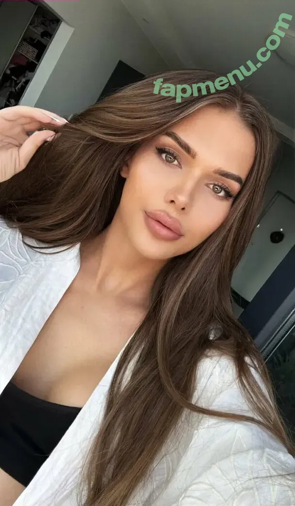 megan_ts_grl nude photo #0034 (megan_ts_grl)