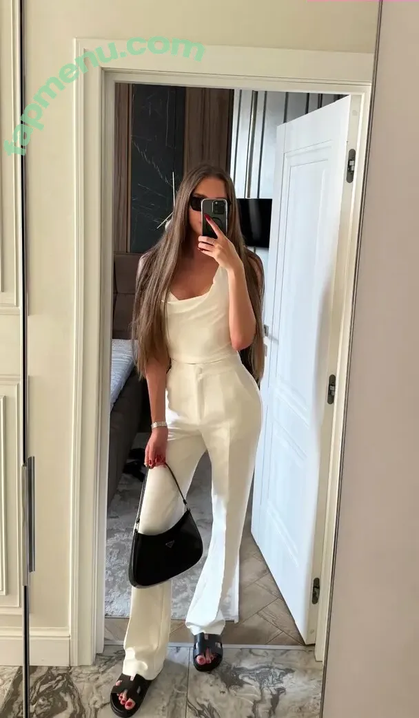 megan_ts_grl nude photo #0036 (megan_ts_grl)