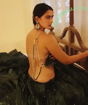 Megha Shukla / megha8shukla nude photo #0017