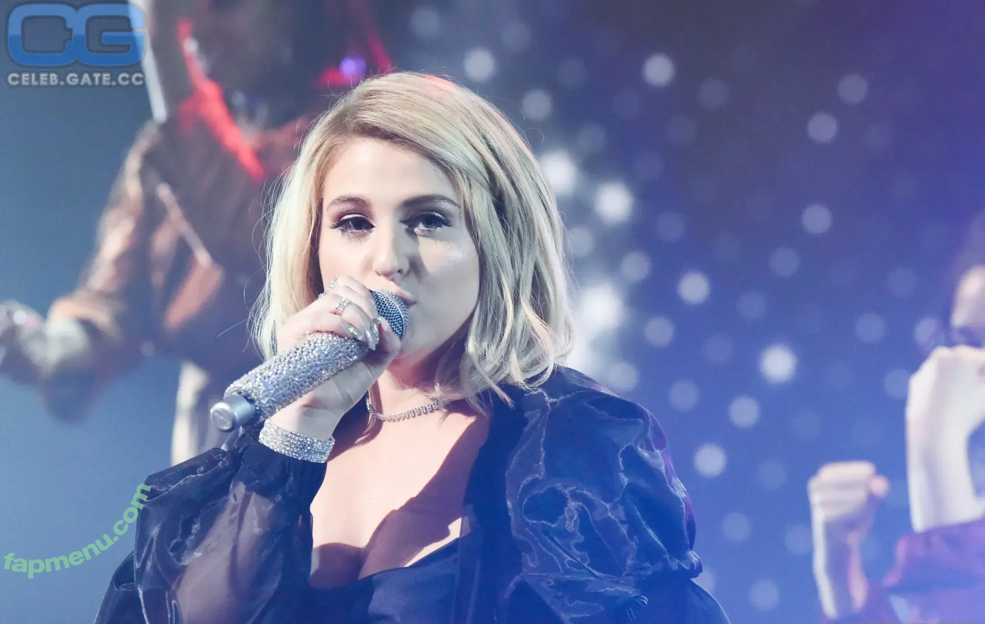 Meghan Trainor nude photo #0274 (chaoticd / meghantrainor)