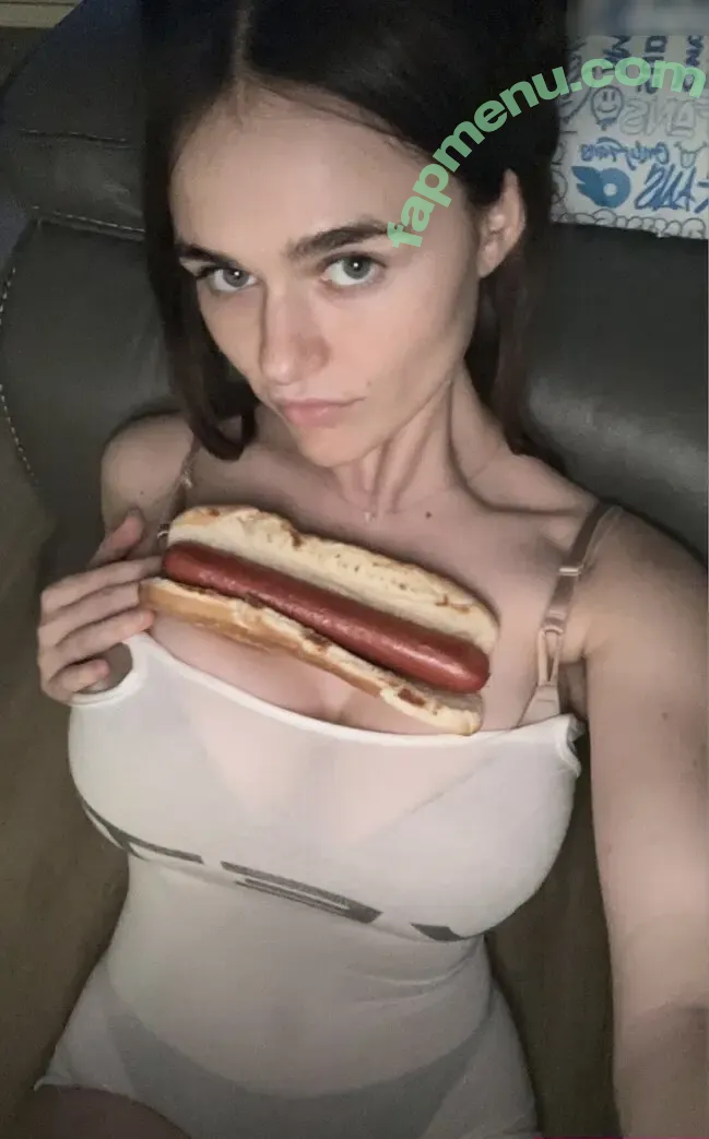 Megnut nude photo #1505 (megnutt02)