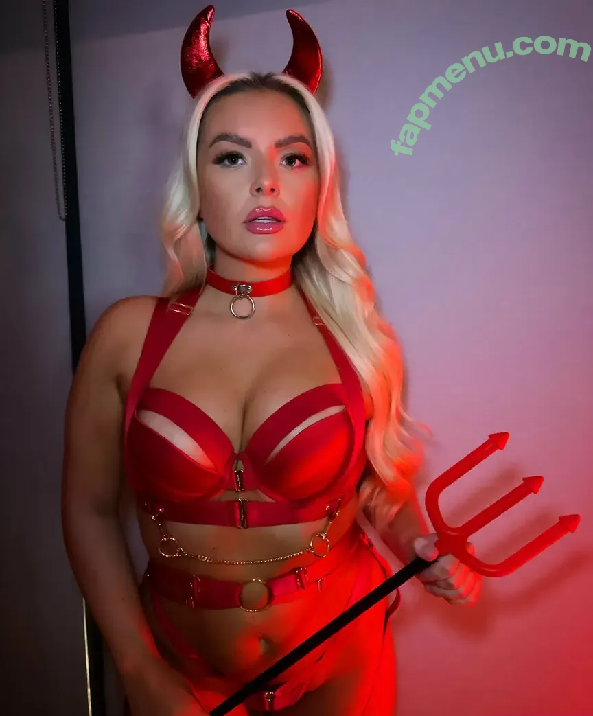 megsmaeuk69 nude photo #0011 (megsmaeuk)