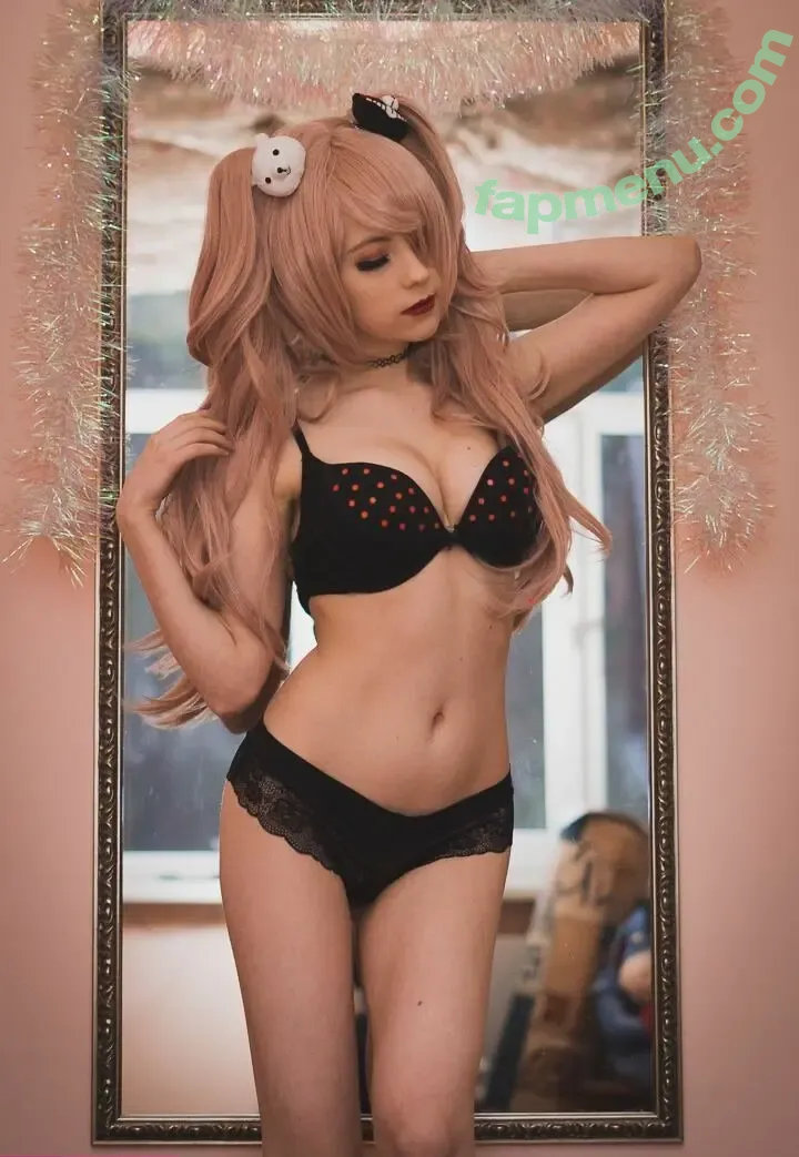 megumikoneko nude photo #0016 (megumikoneko)