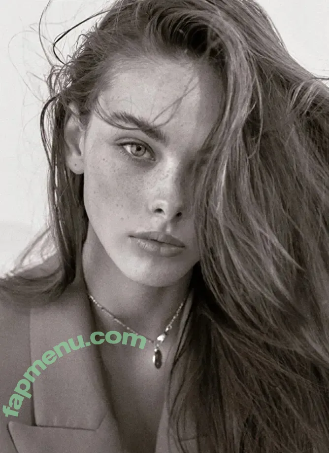 Meika Woollard nude photo #0337 (meikawoollard)
