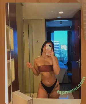 Mel Maia / Dezoitou / mel.maia / melissamelmaia nude photo #0973