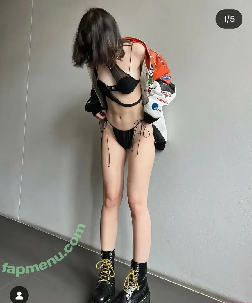 melancholinist nude photo #0010 (melancholiaaaaaa)
