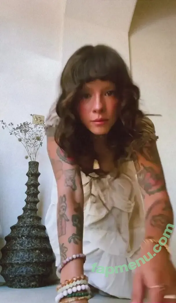 Melanie Martinez nude photo #0042 (littlebodybigheart / mxlaniemtzuwu)