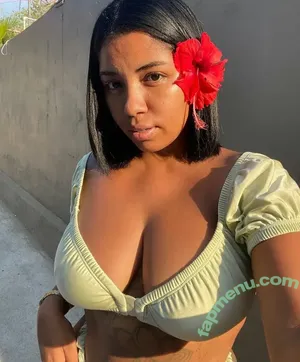 Melanie Noelia / mela_mendoza_rosales nude photo #0029