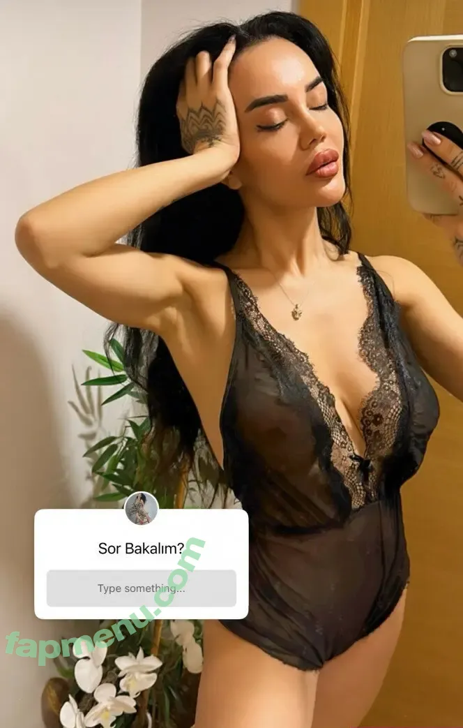 Melek Özçağan nude photo #0005 (Melek Özçağan)