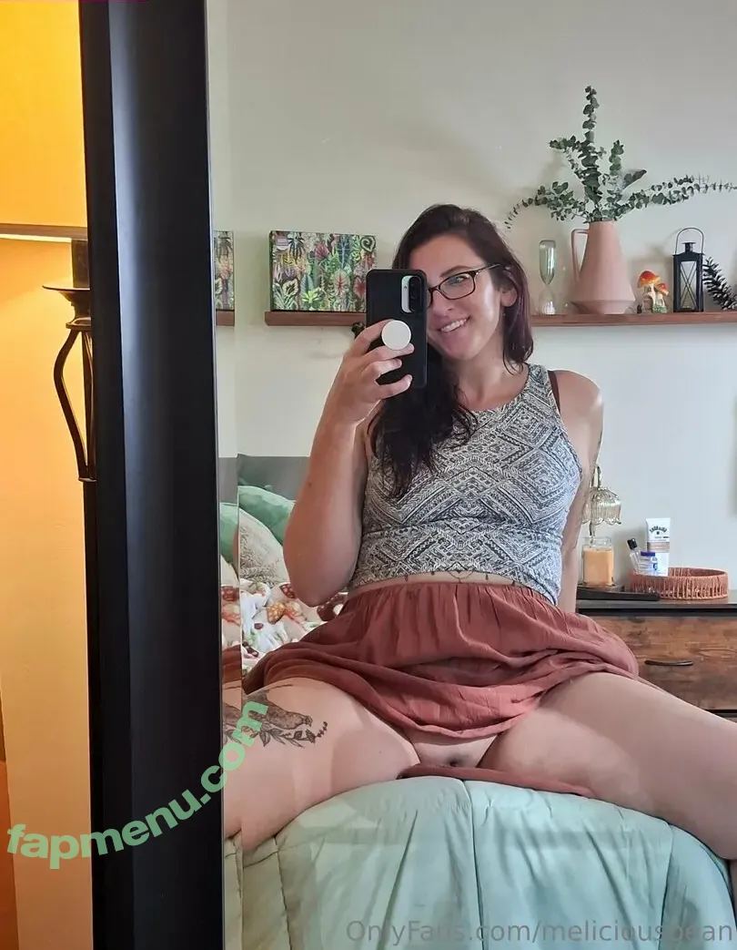 meliciousbean nude photo #0005 (meliciousbean)