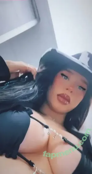  nude photo #0004