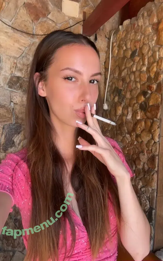 melinamelly nude photo #0037 (igetyoufit)