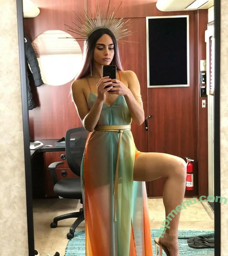 Melissa Barrera nude photo #0404 (melissabarreram)