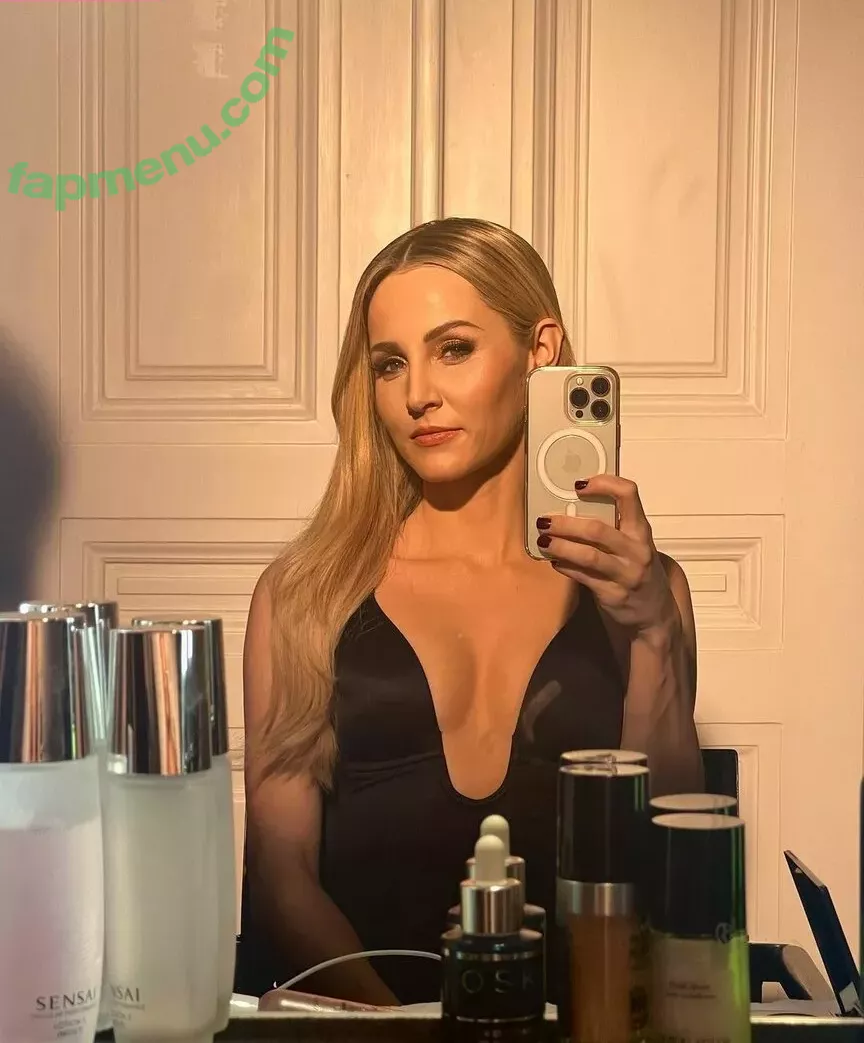 Melissa Naschenweng nude photo #0076 (melissa_naschenweng)