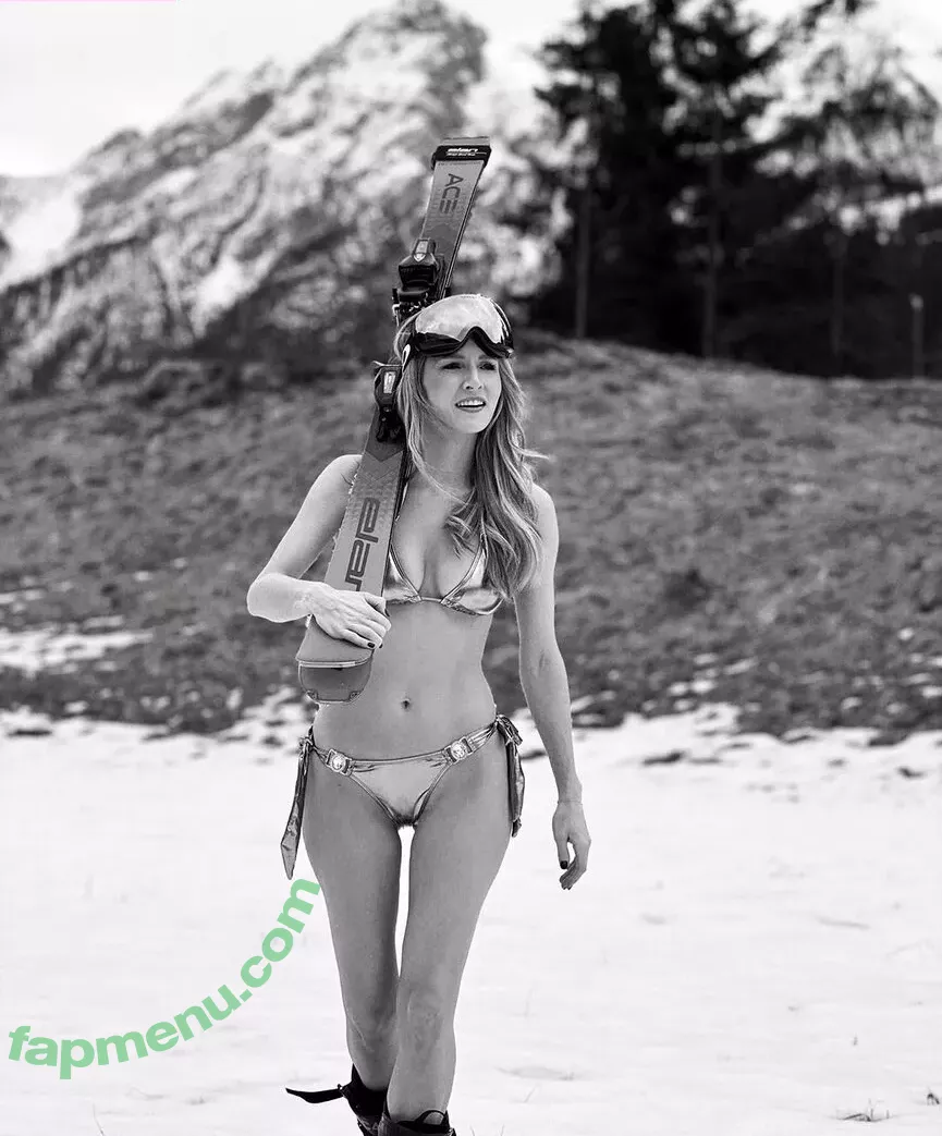 Melissa Naschenweng nude photo #0119 (melissa_naschenweng)