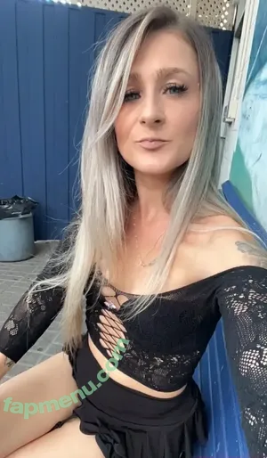 nude photo #0003