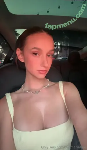 melmariefree / melmarieee nude photo #0060