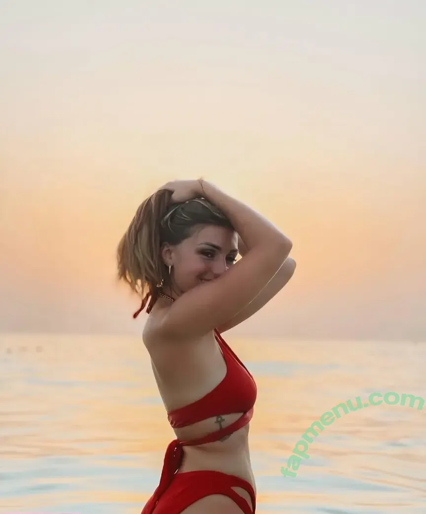 Melody Lunel nude photo #0012 (melodymood__)