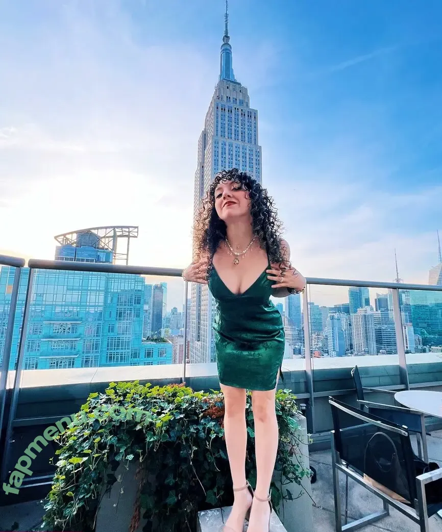 Melody Portnoy nude photo #0004 (melodyportnoy)