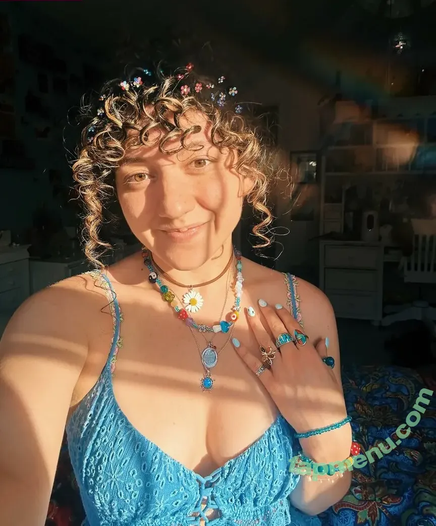 Melody Portnoy nude photo #0007 (melodyportnoy)