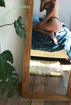  nude photo #0007