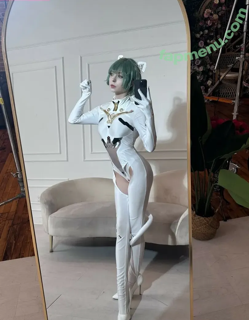 Melondoki nude photo #0348 (meloncali / melondokii)