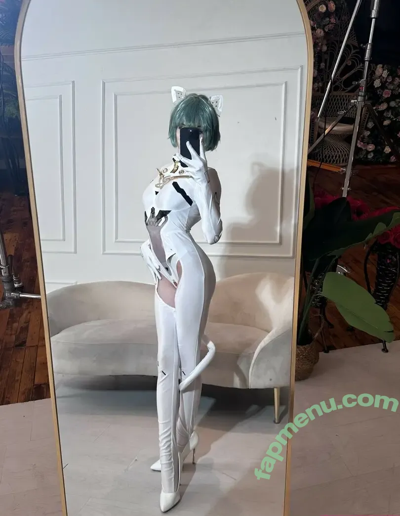 Melondoki nude photo #0351 (meloncali / melondokii)
