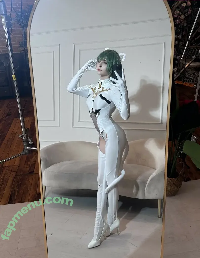 Melondoki nude photo #0355 (meloncali / melondokii)