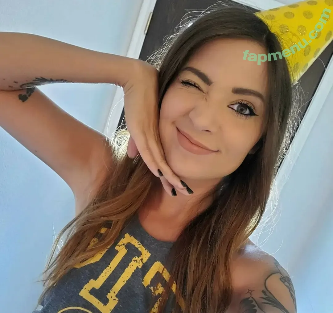 MelonieMac nude photo #0413 (MelonieMac)