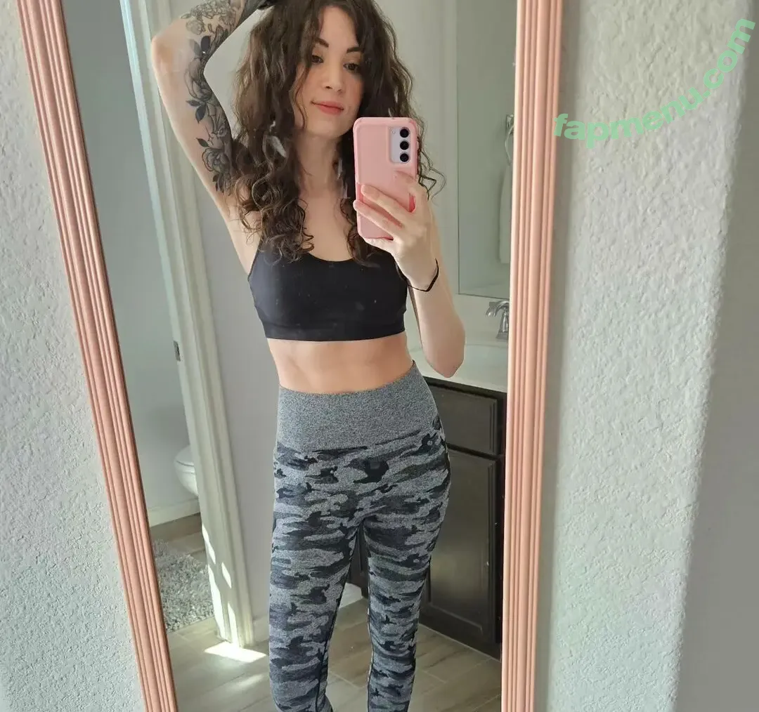 MelonieMac nude photo #0430 (MelonieMac)