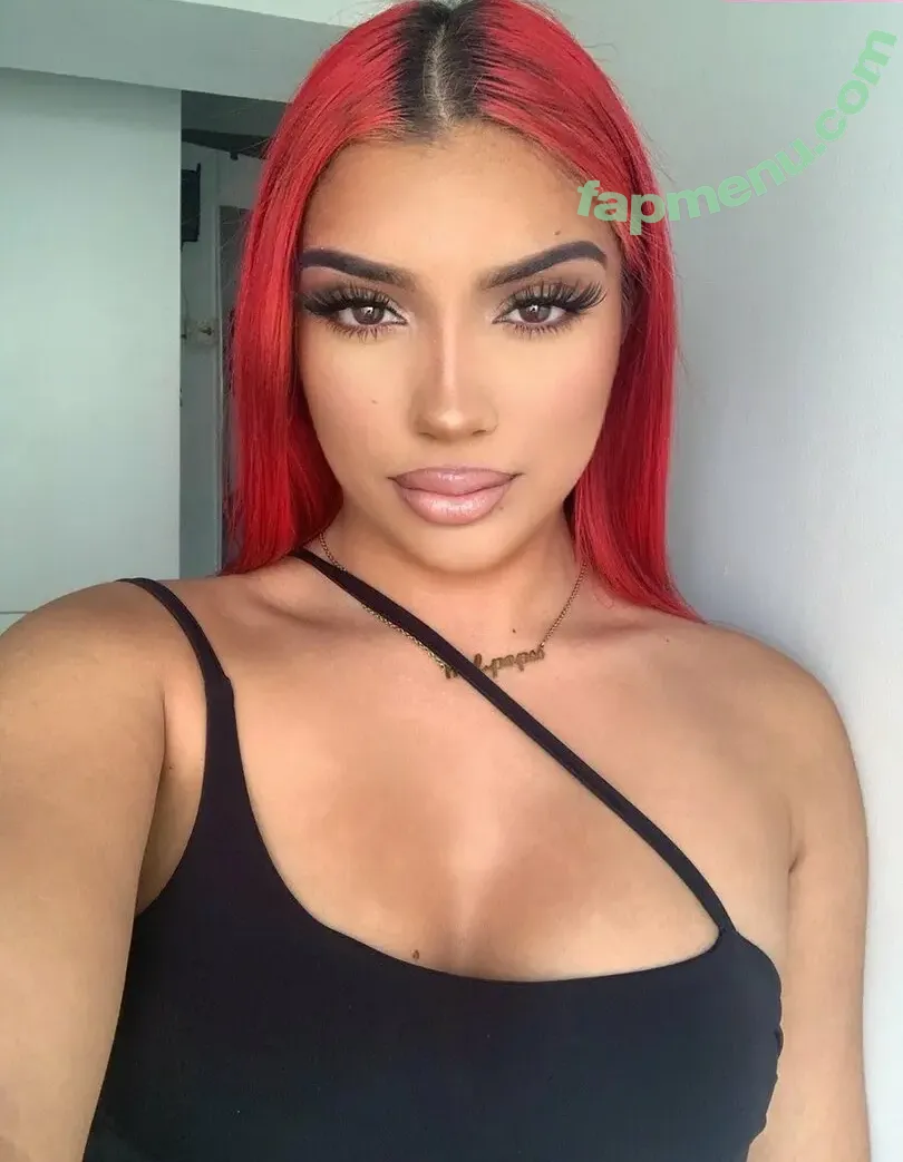 melpopss nude photo #0004 (melpopss)