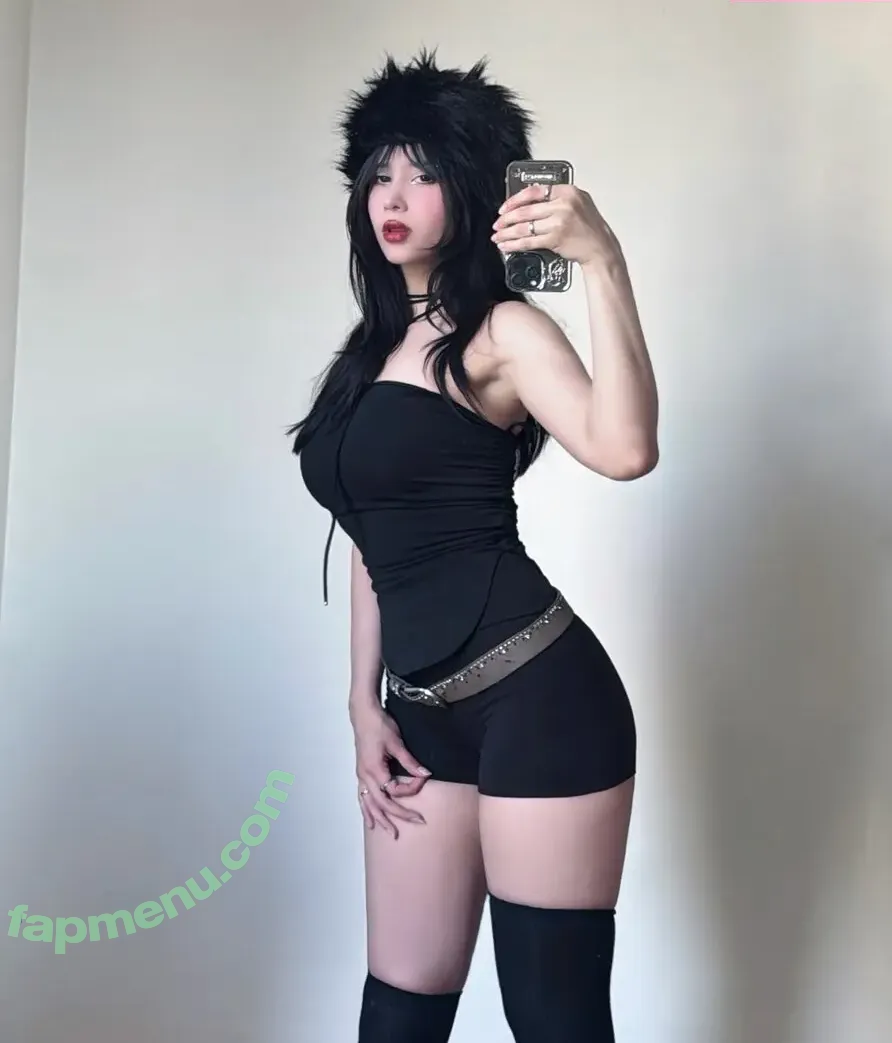 melquiem nude photo #0001 (melquiem)