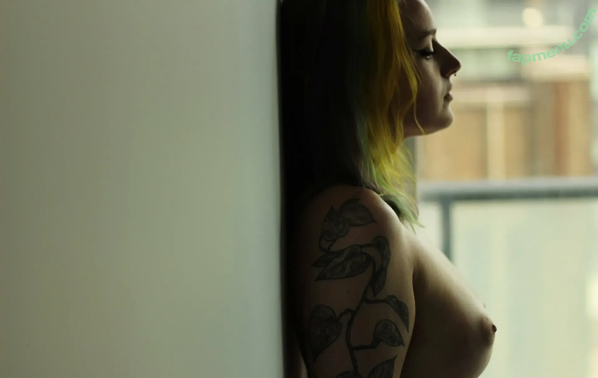 Melthewhale nude photo #0039 (Melthewhale)