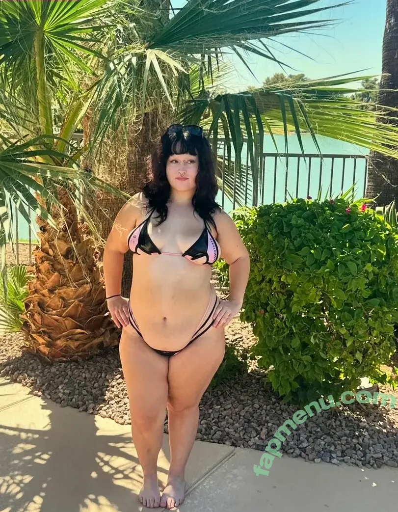 Meltyoureyelids nude photo #0009 (Meltyoureyelids)