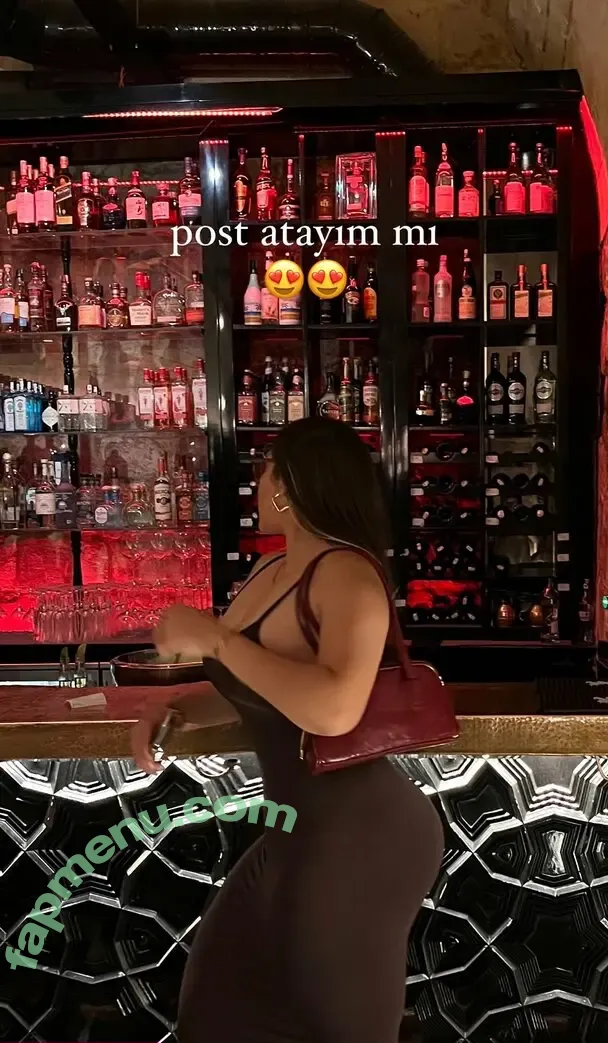 Menekşe Nur Fırat nude photo #0024 (meneksenurfirat)