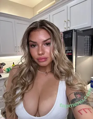 Mentltitness / P0psm0kes / iamellemarie / mentaltitness nude photo #0069