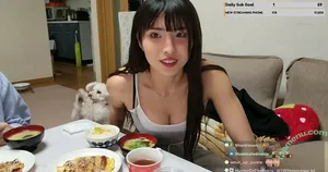 Meowko / meowkolol nude photo #4114