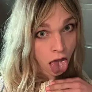 mercersdoll / merceronmercer nude photo #0003