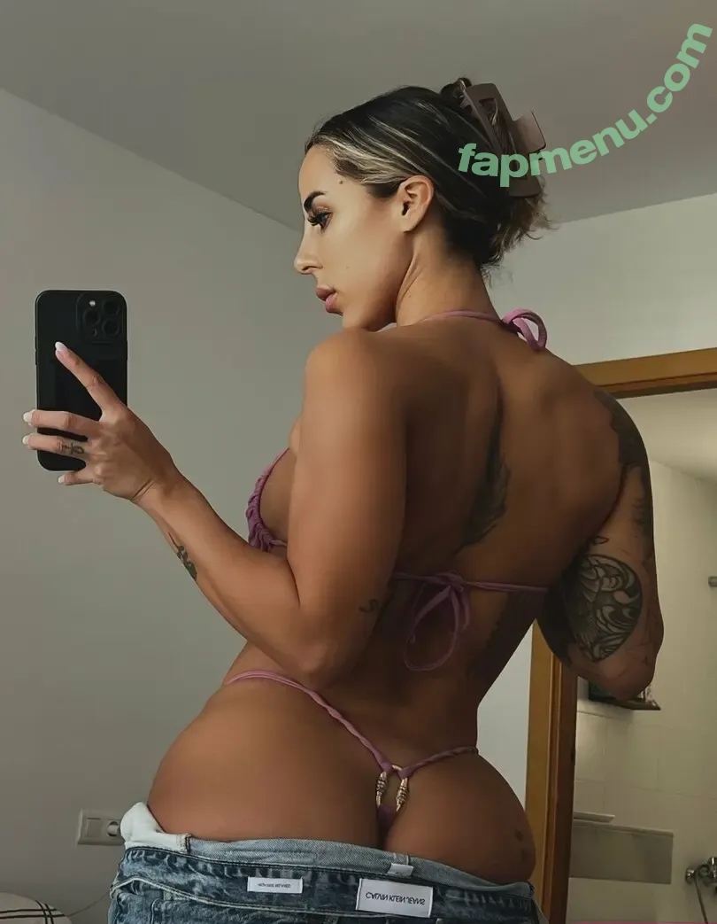 Merideglam nude photo #0016 (Merideglam)